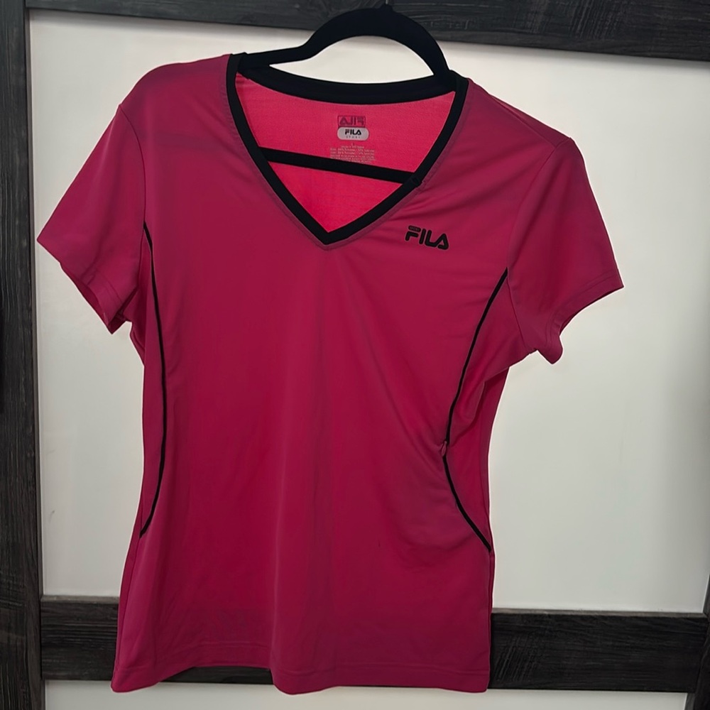 Fila Pink poly/spandex sport performance shirt